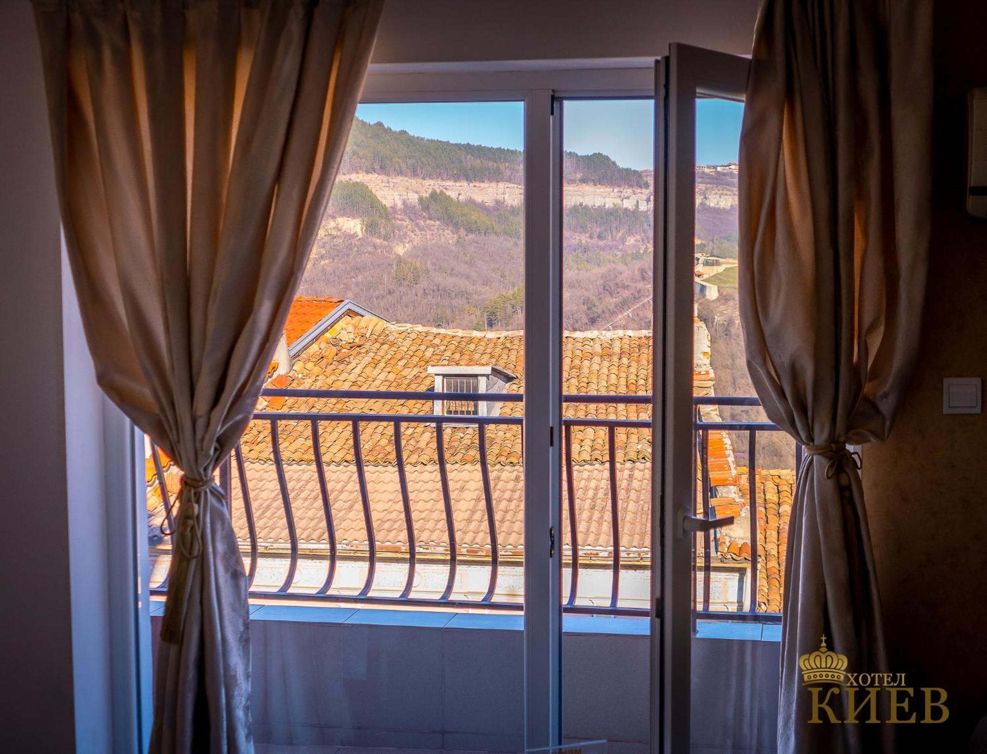 Hotel Kiev Veliko Tŭrnovo Exterior foto
